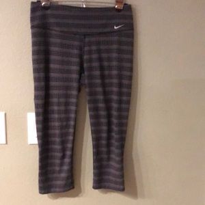 Nike Dry Fit workout Pants Sz M